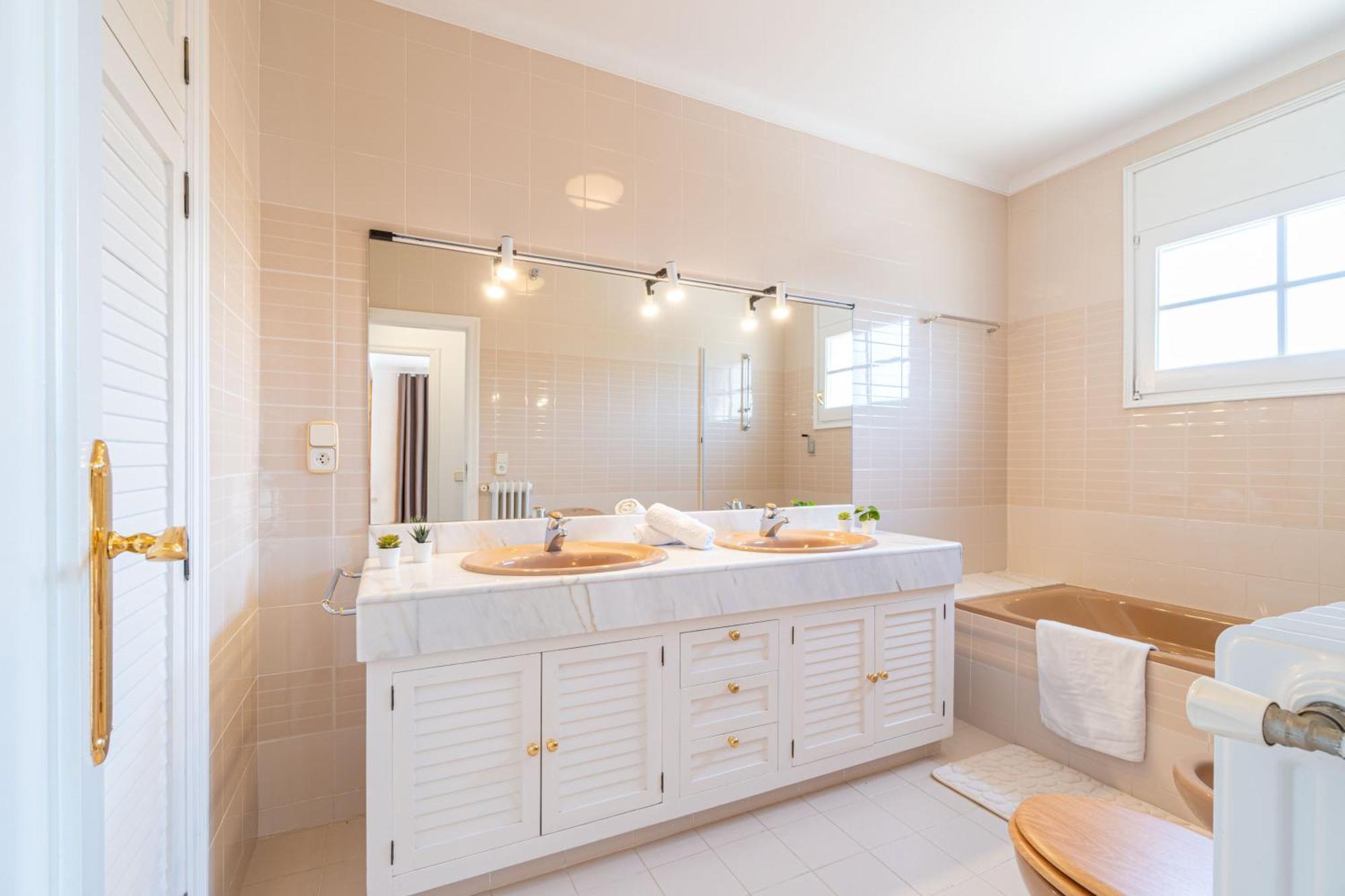 Harmony House Villa Roses Eksteriør billede